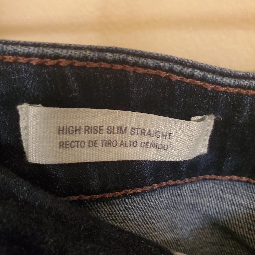 UNIVERSAL THREAD High Rise Slim Straight SIZE 4 SHORT - Picture 4 of 7